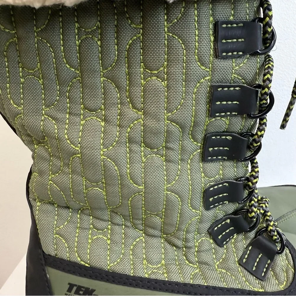 L.L. Bean Green TEK 2.5 Ultralight Pac Tall Snow Boot 200 Gram Primaloft Size 7